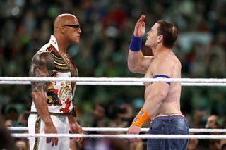 John Cena (à direita) e The Rock são ex -rivais, agora aliados
